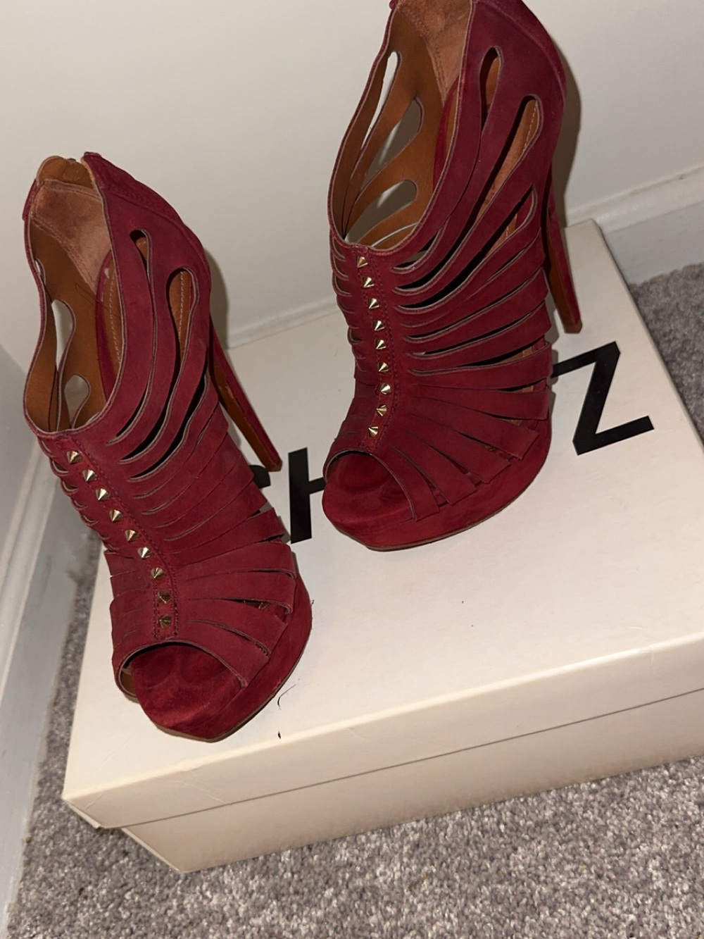 SCHUTZ Burgandy high heel with gold spikes